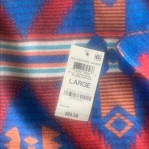 HH Escape Hang Large Shirt